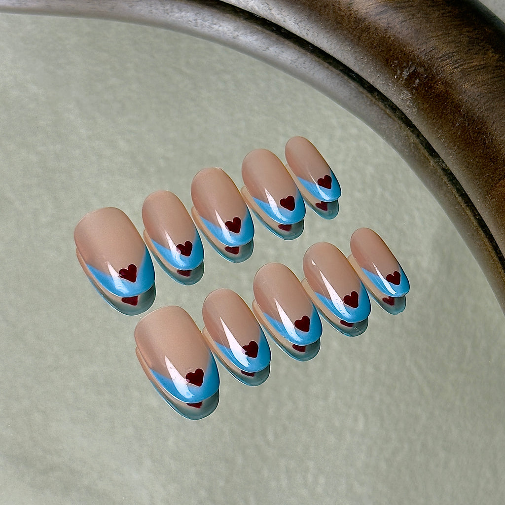 Coeur press-on nail set displayed flat
