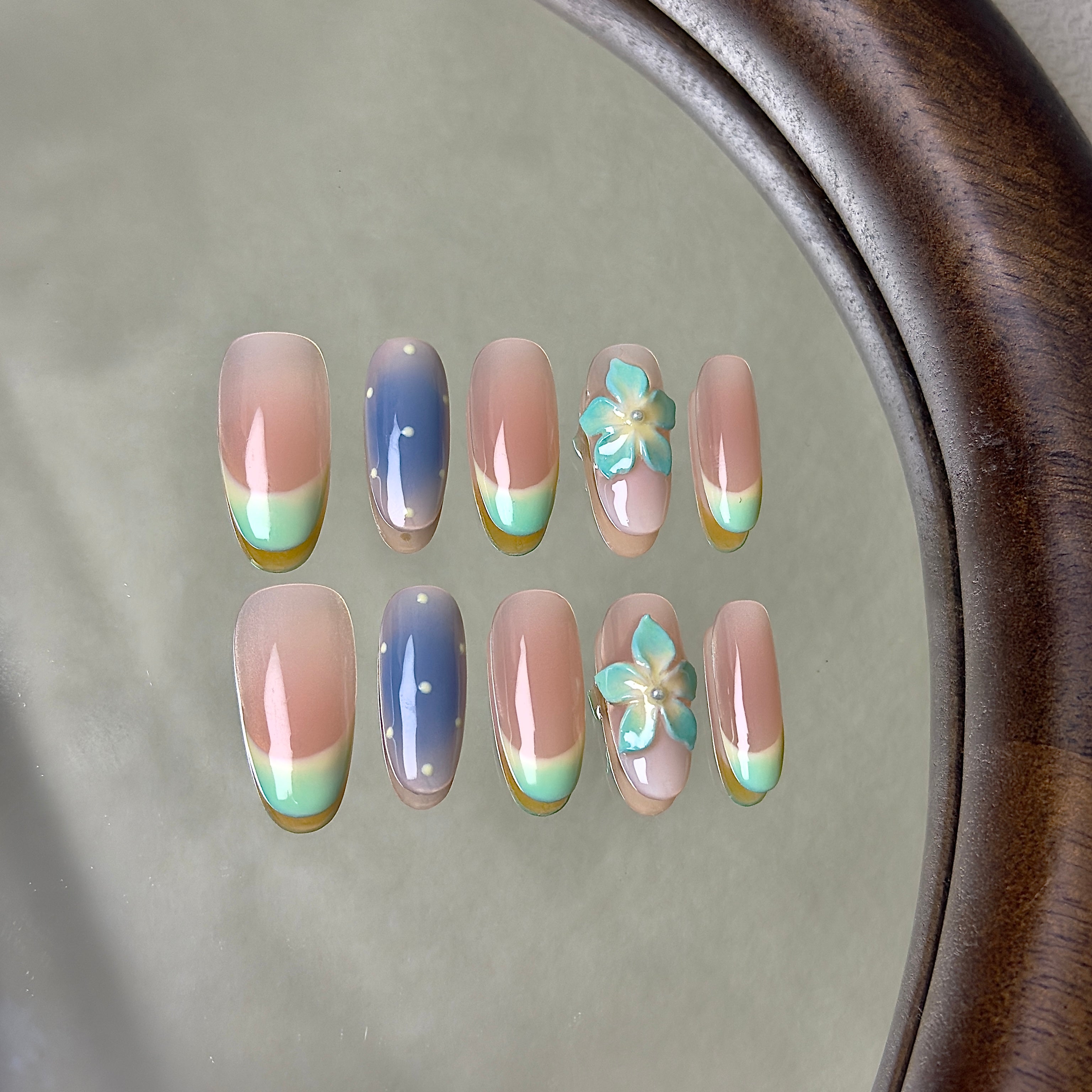 Capri press-on nail set displayed flat